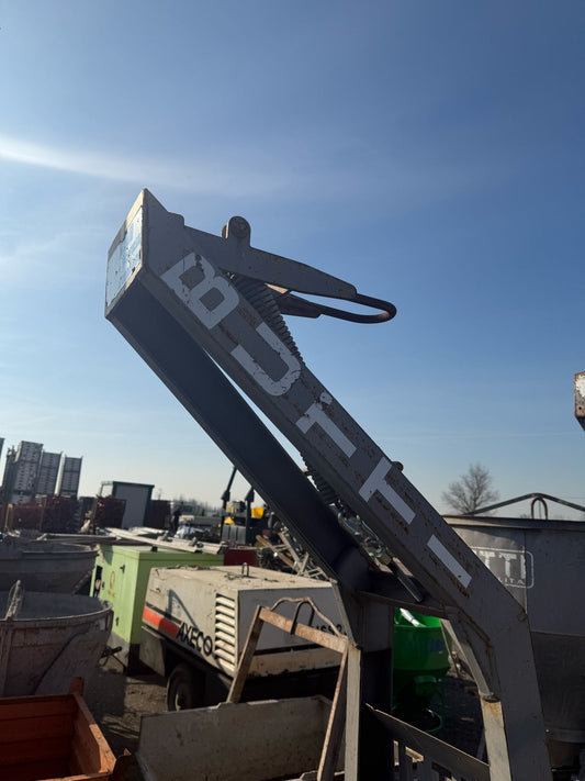 Vilica za kran 2000kg nosivost - rabljeno