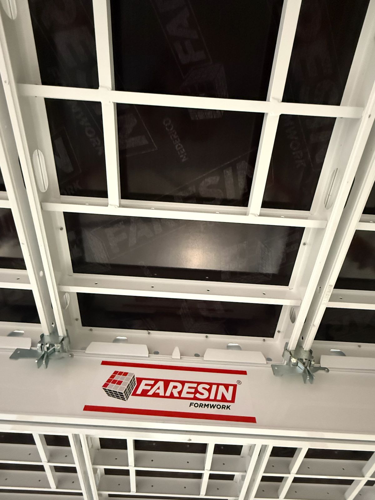 Aluminijska stropna oplata Faresin - AluTeck
