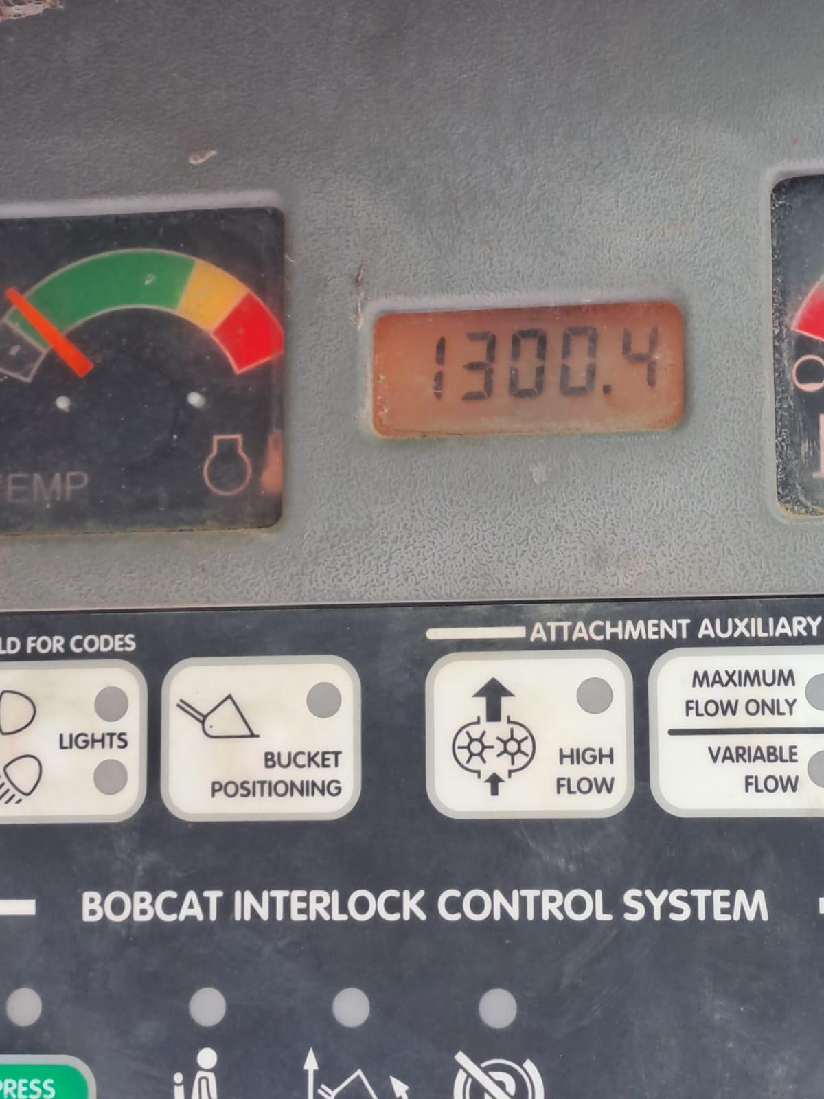 Mini utovarivač Bobcat 140