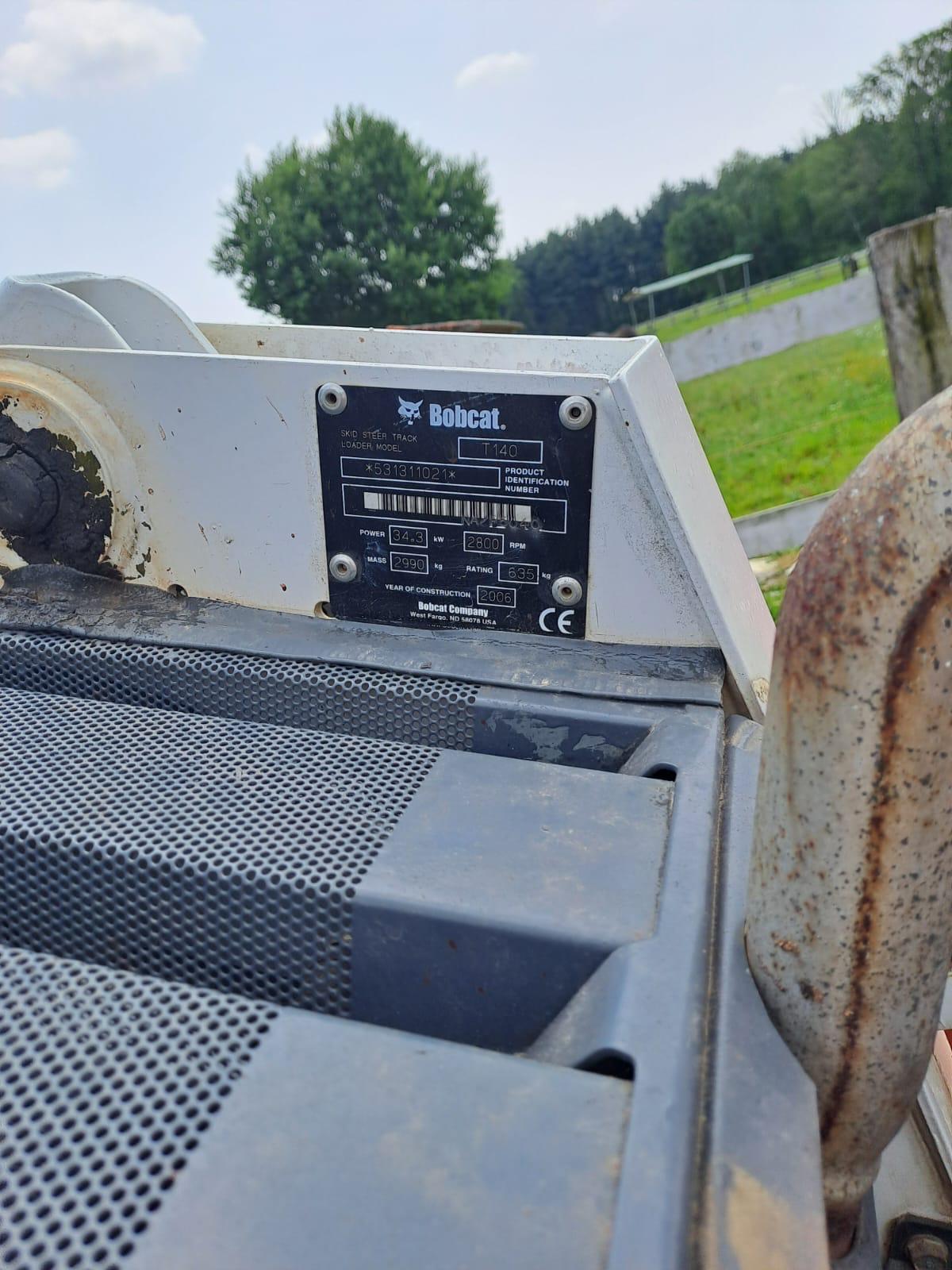 Mini utovarivač Bobcat 140