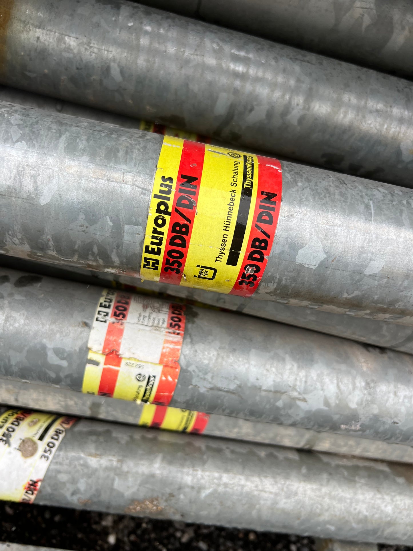 DOKA pocinčani podupirači velike nosivosti rabljeni