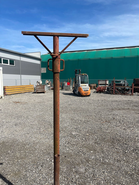 T podupirači rabljeni