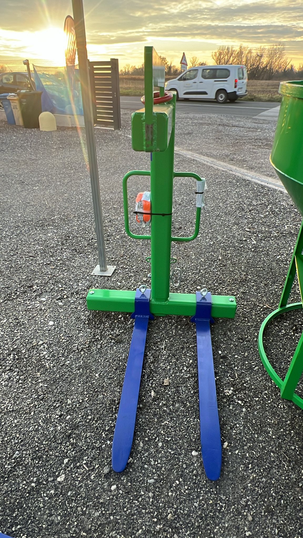 Vilice podesive s ručnim balansom za kran