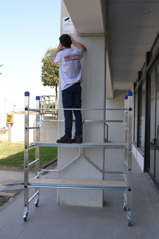 Mobilna skela aluminijska sklopiva 70 × 155 cm - radna visina 2,80 m