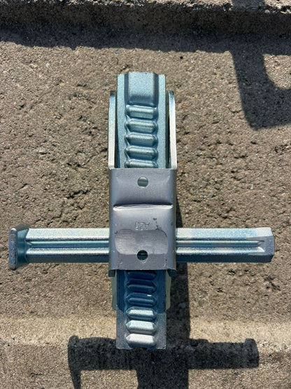 Spojnice za zidnu oplatu kompatibilne Peri Trio