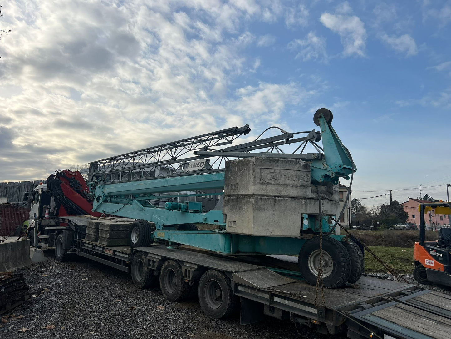 Građevinska dizalica / kran Cattaneo CM73