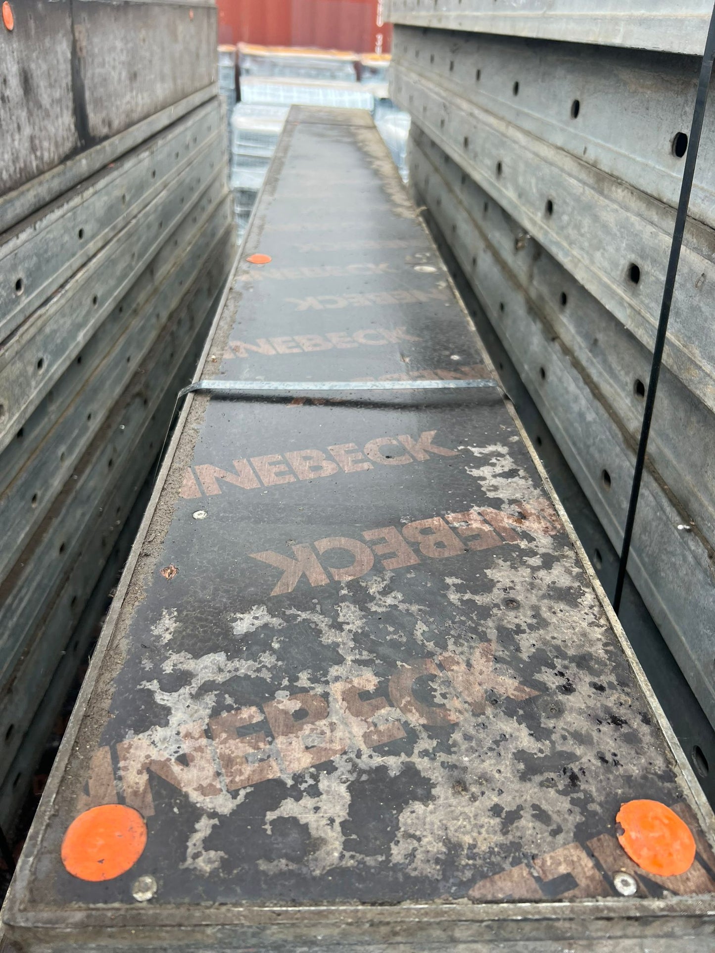 Zidna oplata Hunnebeck rabljena