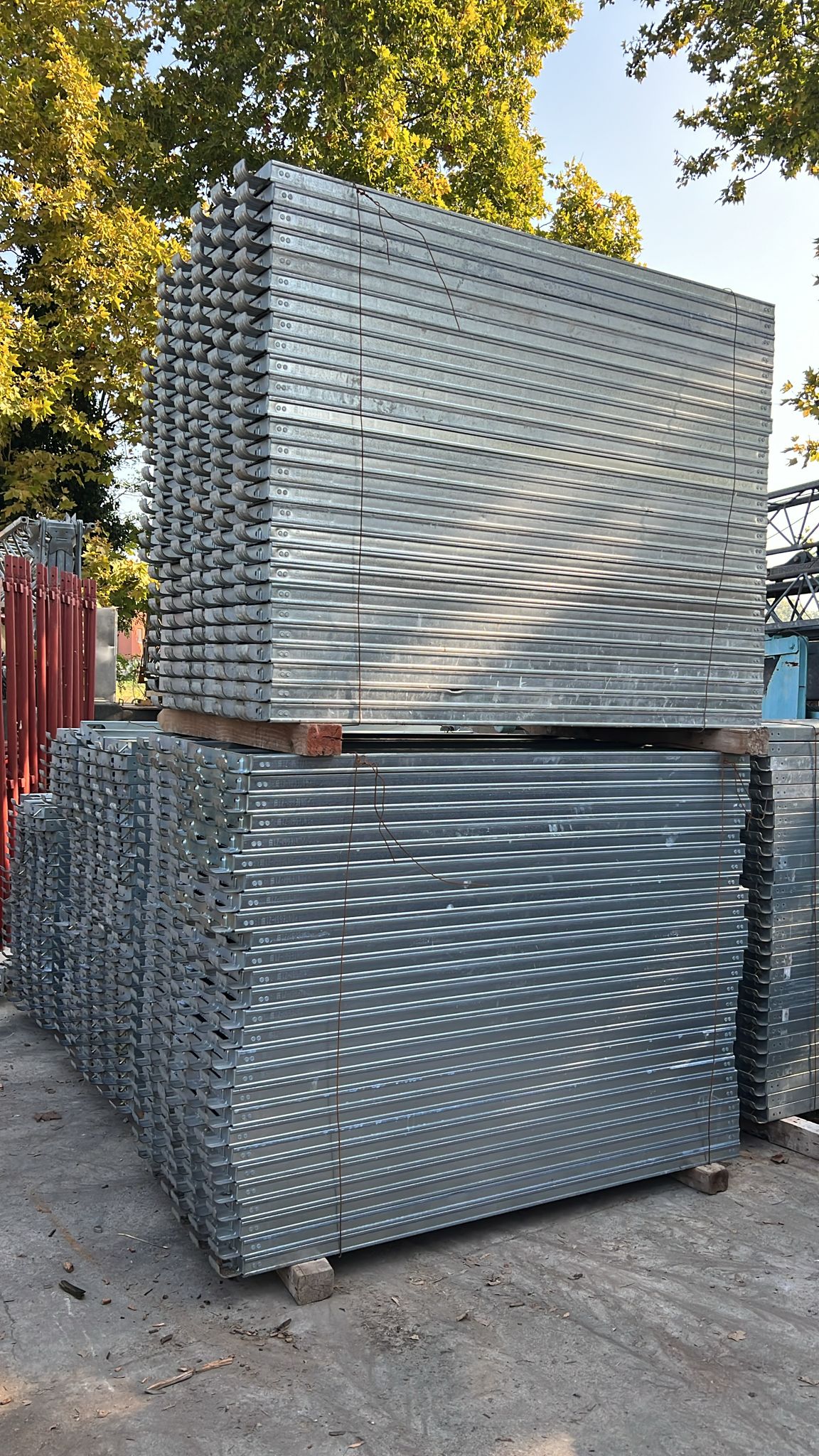 Talijanska skela 80cm rabljena farbana komplet
