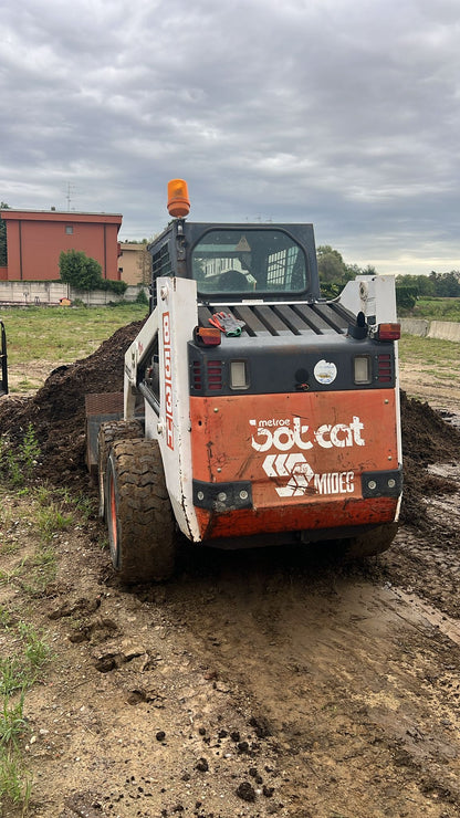 Mini utovarivač Bobcat 853H