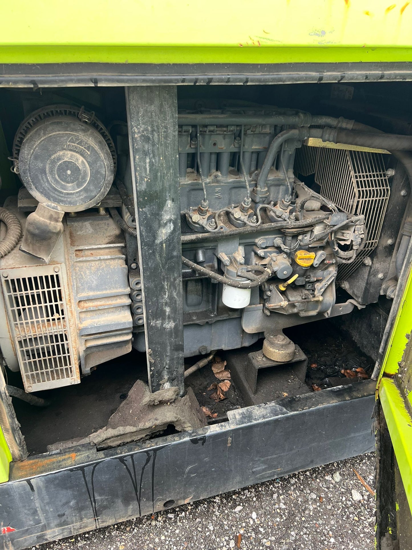Agregat za struju PRAMAC GBL40 rabljeni