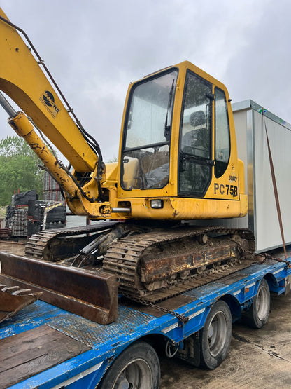 Bager Komatsu PC75