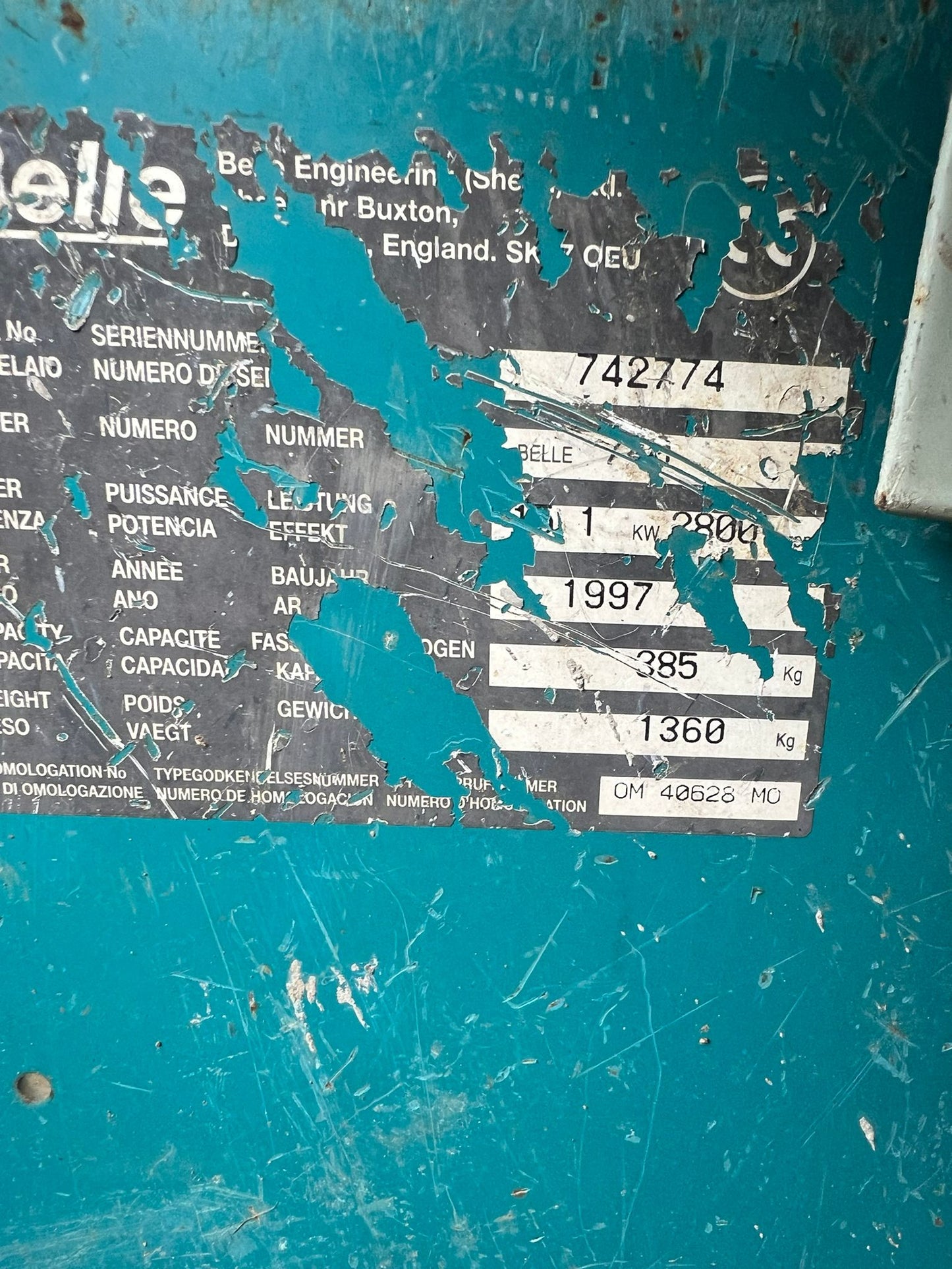 Mini utovarivač BELLE 740