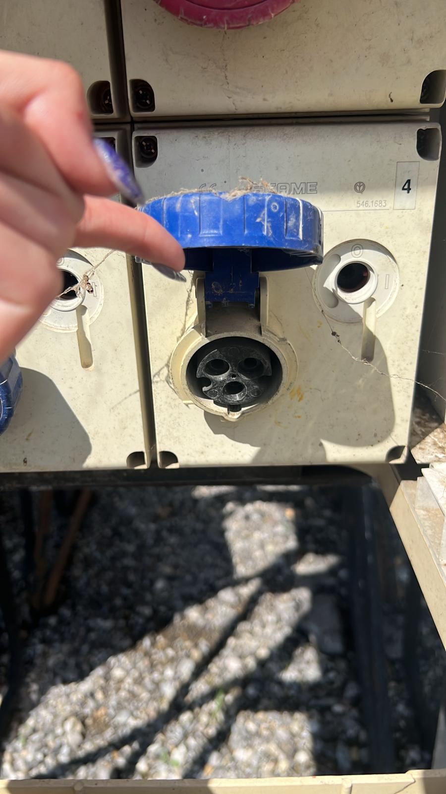 Ormar za struju rabljeni