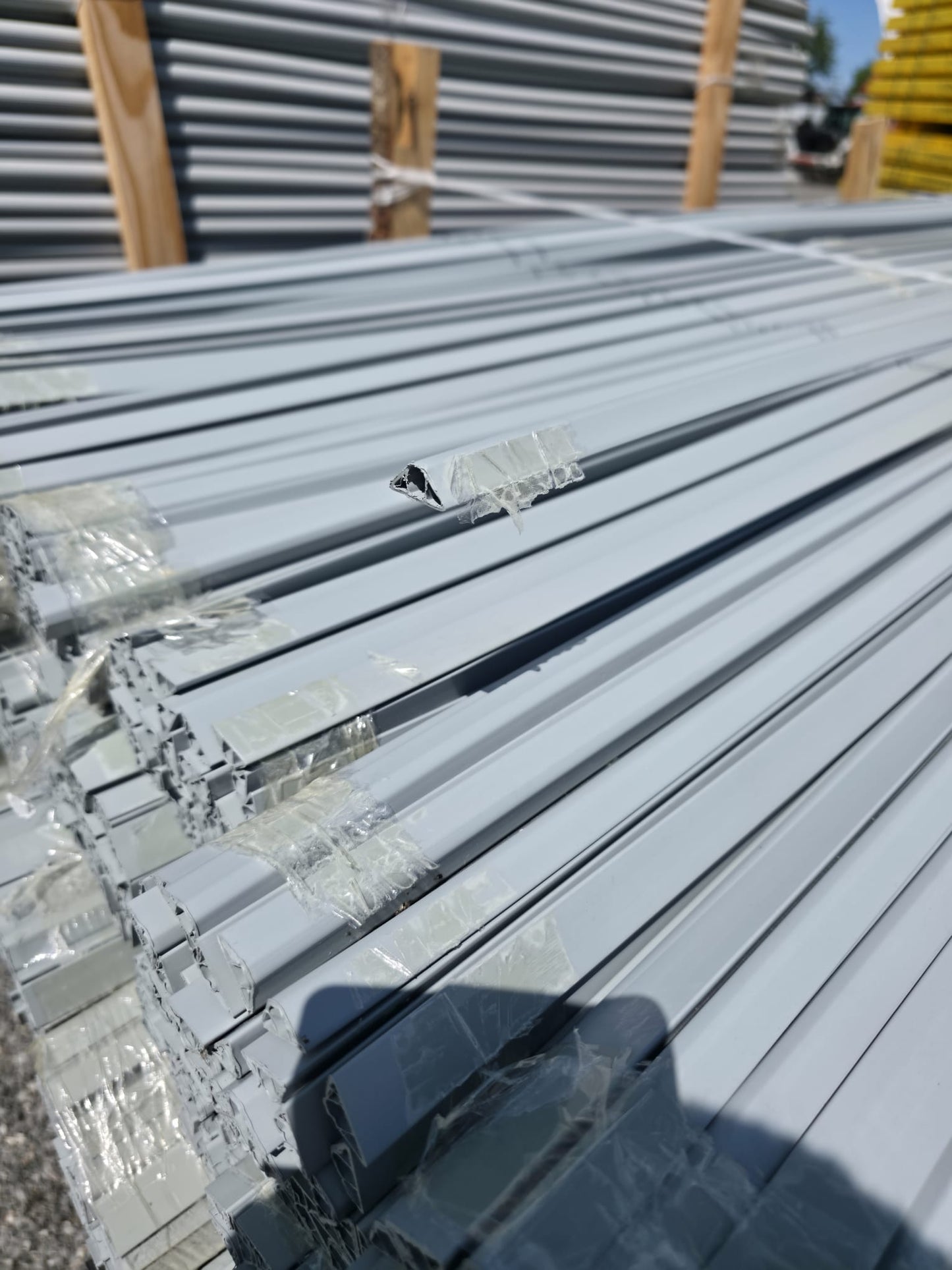 Plastična okapnica - oplatni kutnik