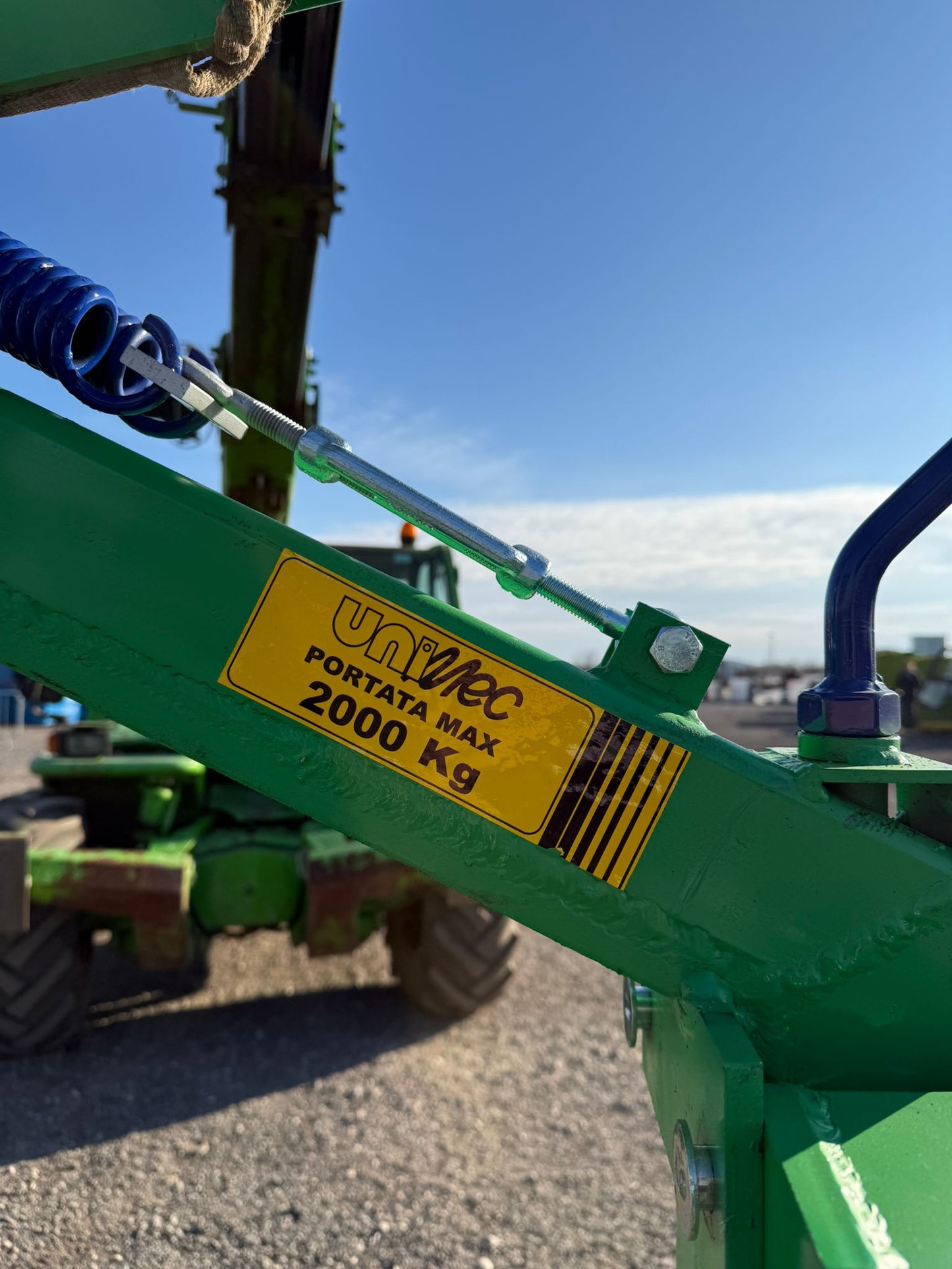 Samonivelirajuće vilice za kran