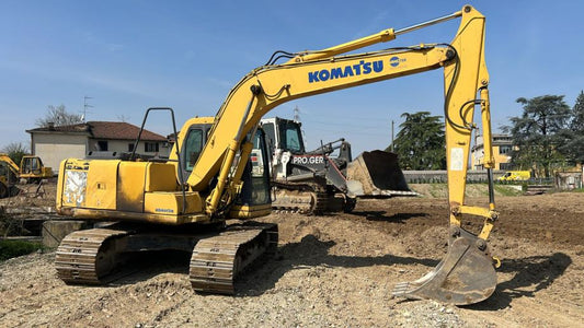 Komatsu PC130