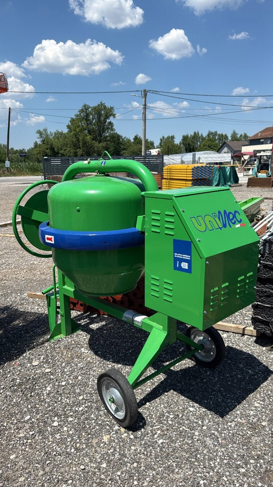Mješalica za beton UNIMEC 250 L